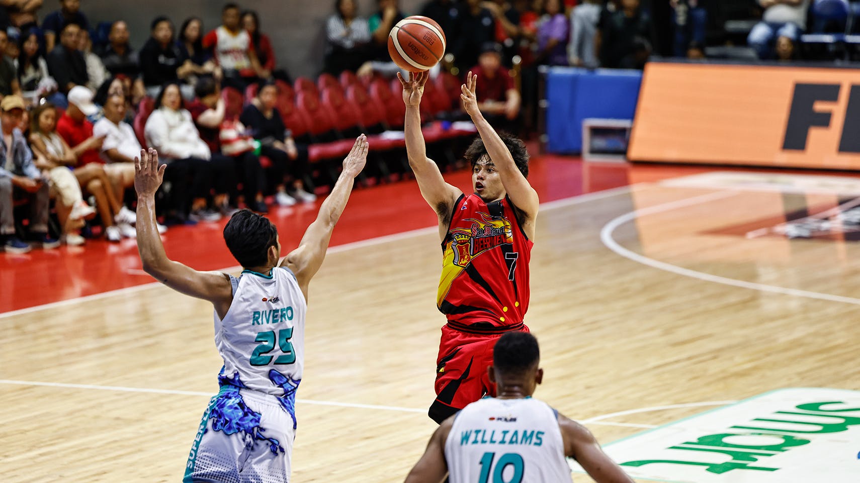 ‘He’s back’: Terrence Romeo shines as San Miguel drubs Phoenix on ...