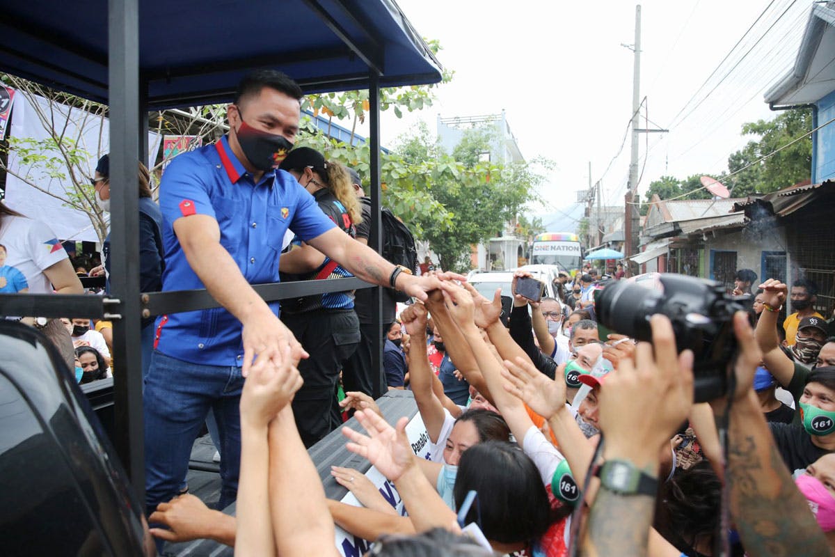 Pacquiao Denies Quitting Presidential Race