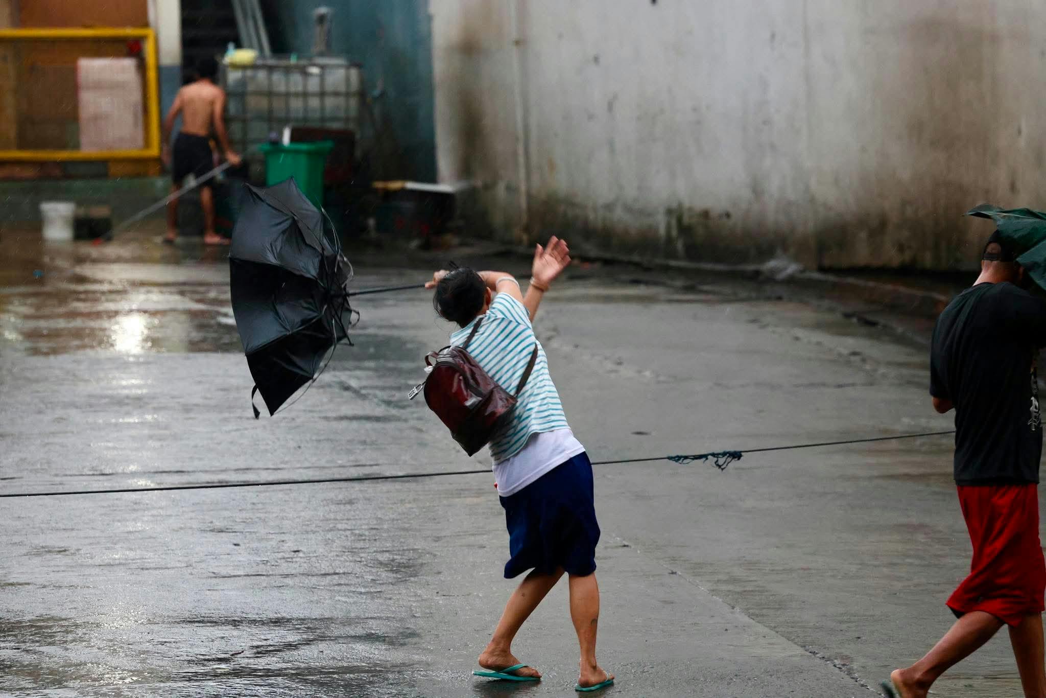 Monsoon To Spawn Weekend Rains Over Luzon