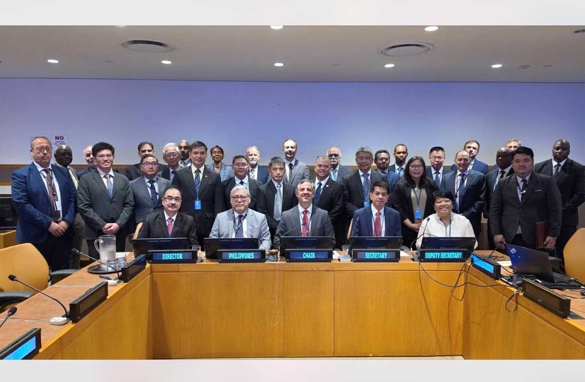 Philippines Presents Claim On Extended Continental Shelf To UN