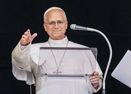 Smiling Pope Returns To Vatican, Tells Faithful He Will Gradually Resume Duties