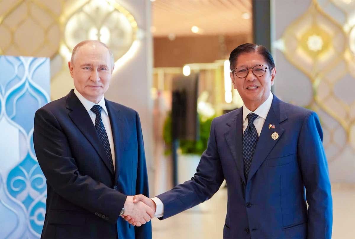 Marcos Arrives In Russia, Meets With Putin