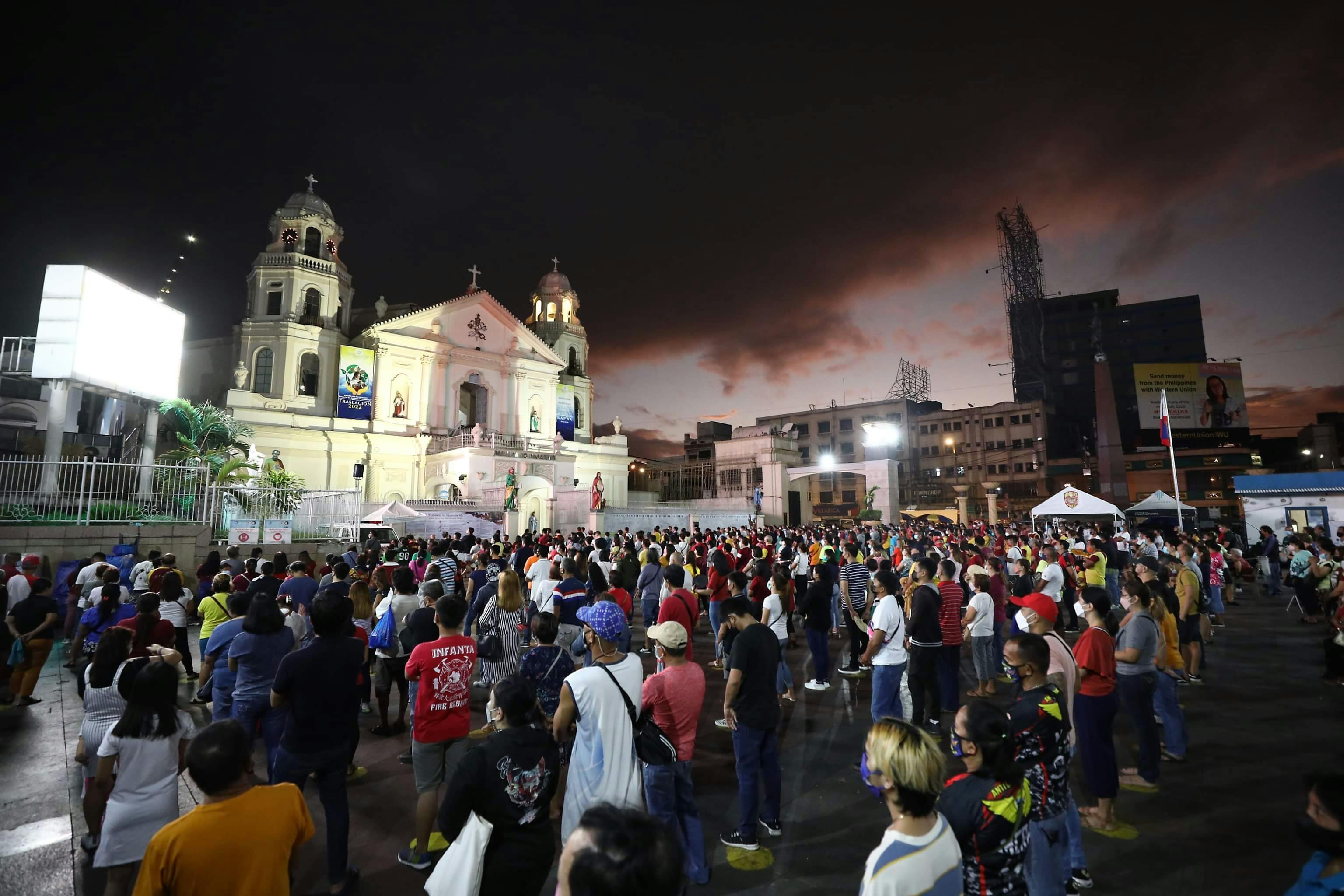 After 2 Years, Quiapo Church Allows Nazareno ‘Pahalik’