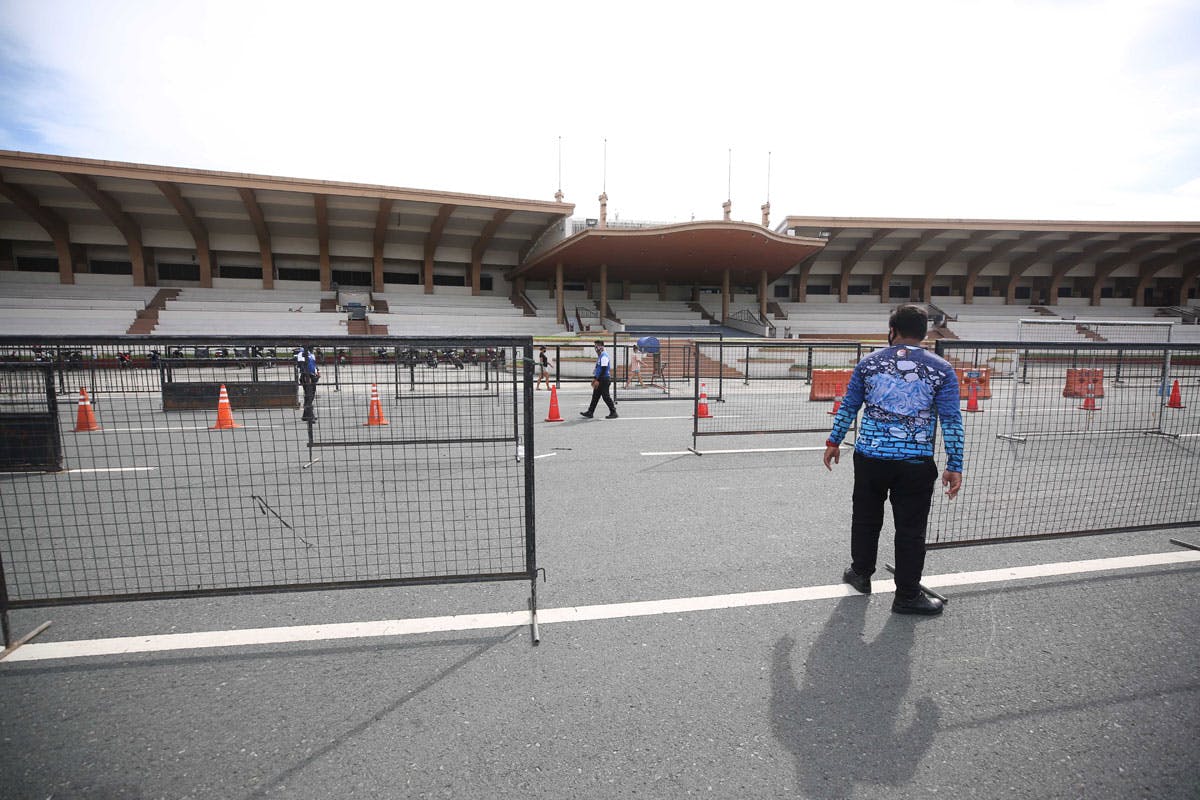 Nayong Pilipino, Quirino Grandstand Eyed As Mega Vaccination Sites
