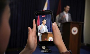 Gatchalian Pushes Social Media Ban For Minors