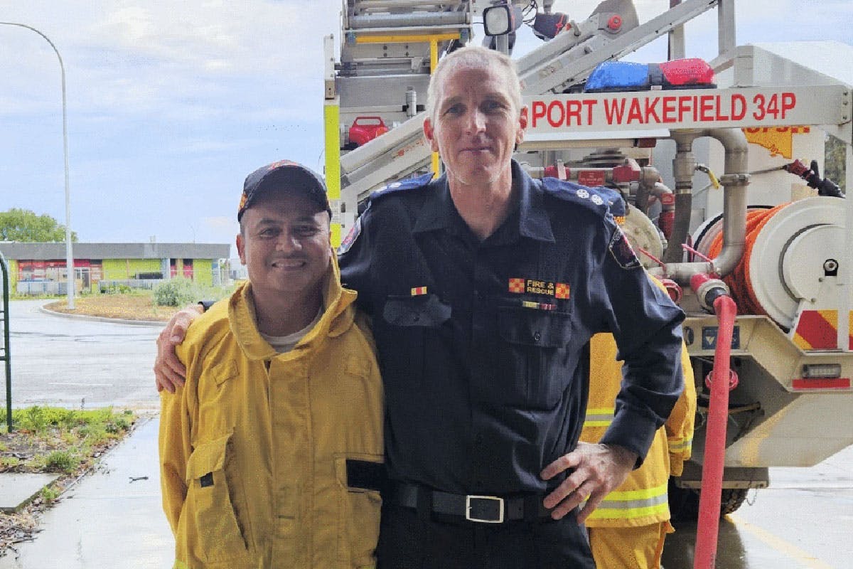 Filipino Volunteer Who Saved Outback Fire Brigade Celebrated In Australian Parliament