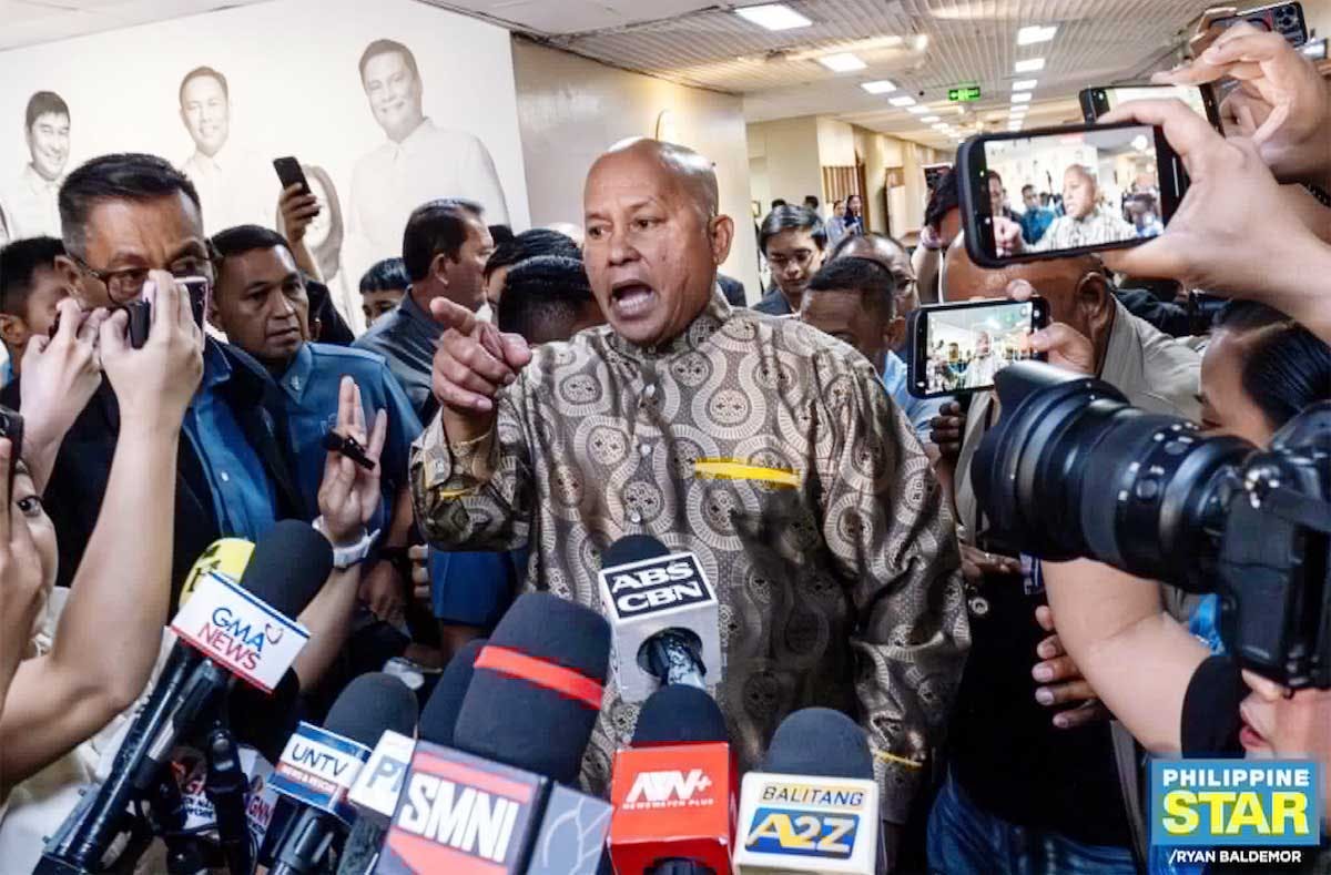 Dela Rosa Leaves Senate With Padilla