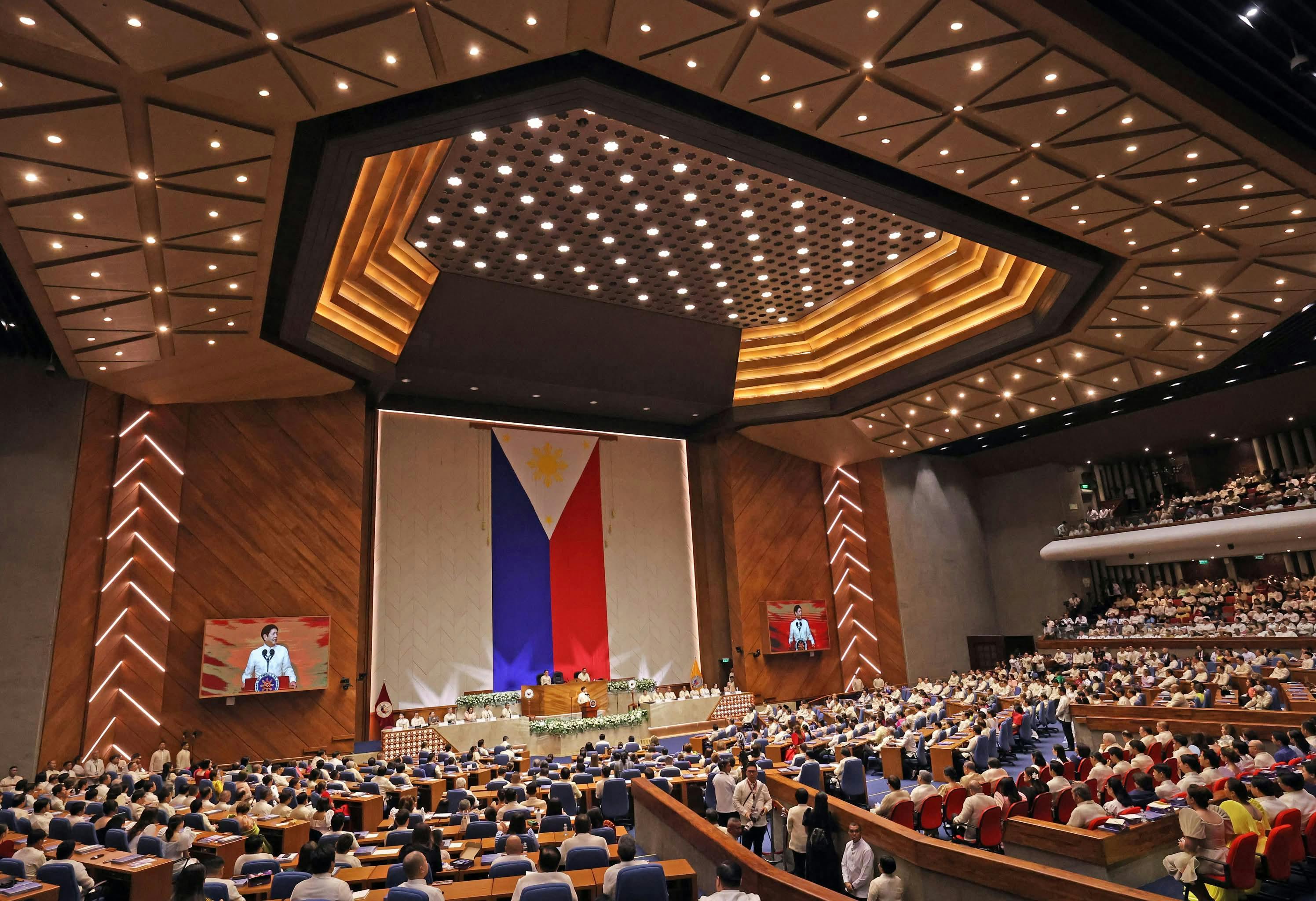 Palace: Anti-Dynasty Bill Can’t Be Rushed
