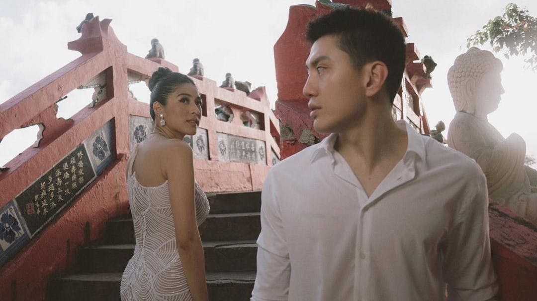 Jeron Teng, former UAAP host Jeanine Tsoi look absolutely perfect together on their wedding day