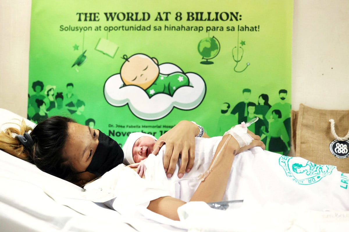 Symbolic 8 Billionth Baby Born In Manila