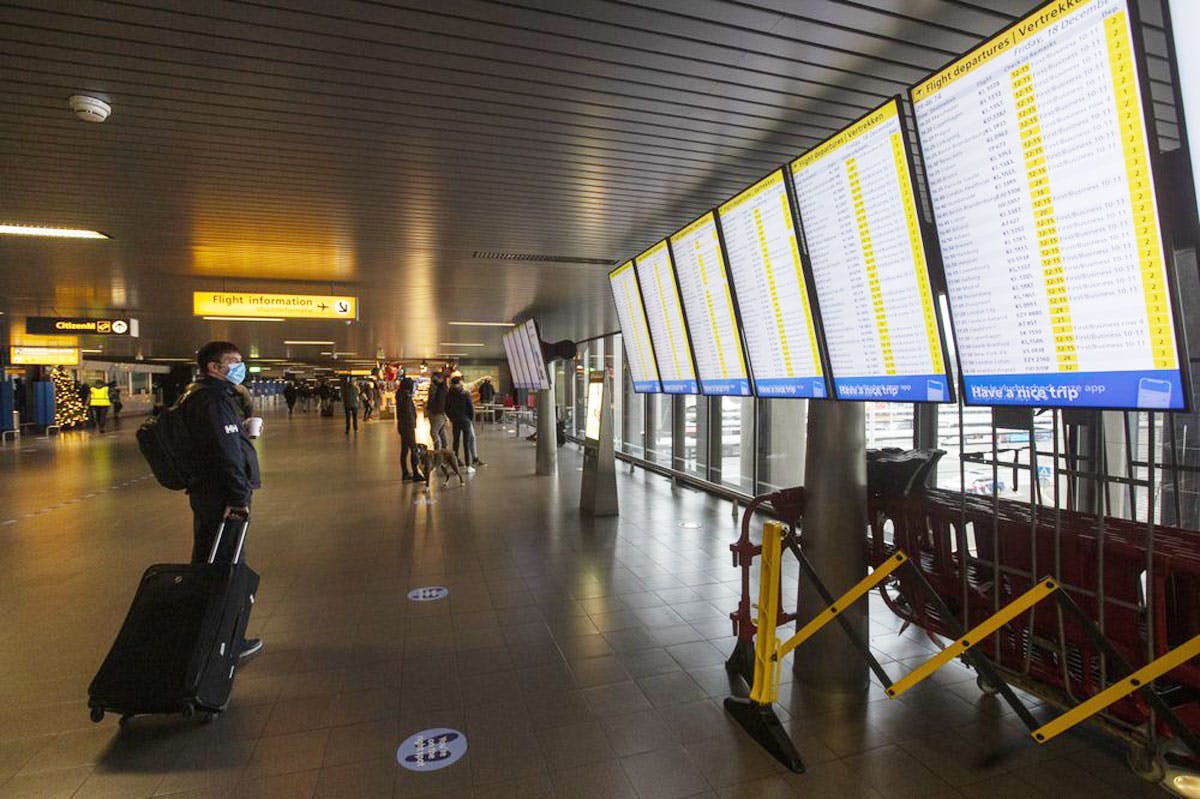 Phl Bans Travelers From 20 Countries With Confirmed Cases Of New COVID-19 Strain