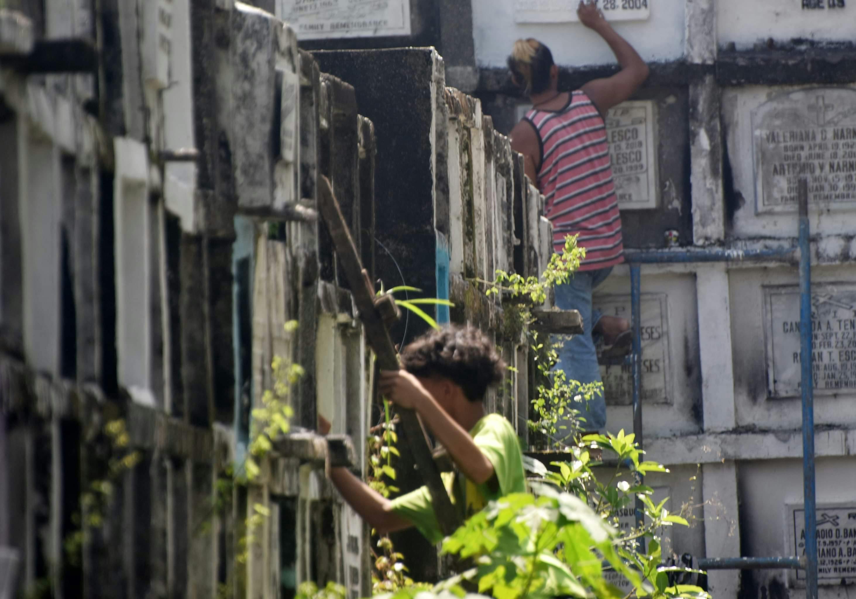 CBCP: Observe Undas As Days Of Prayer, Not Parties | OneNews.PH
