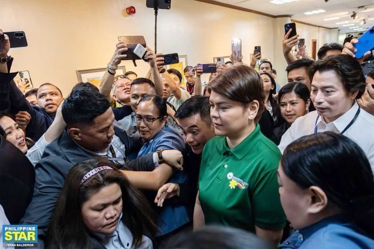 70% of Filipinos want Duterte to address impeachment charges – survey