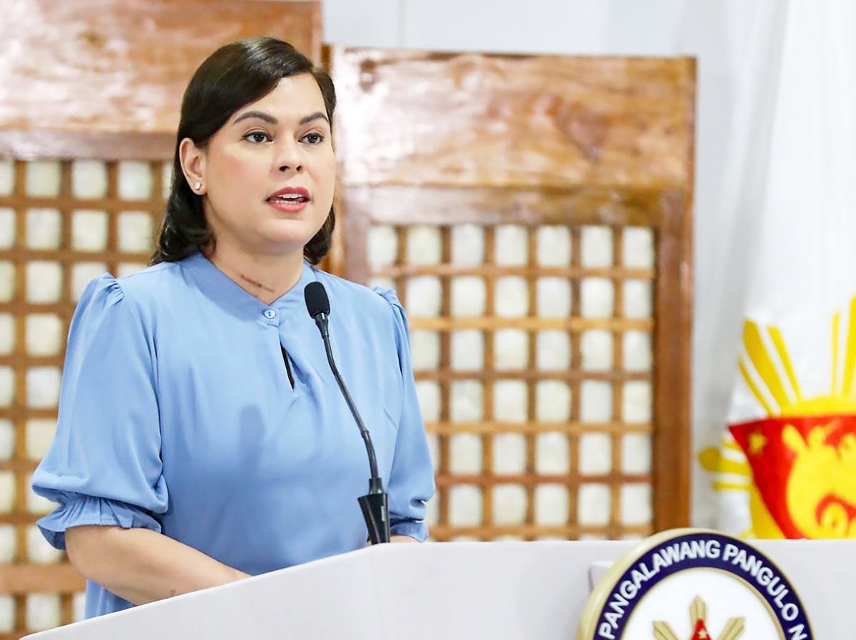 WITH VIDEO | Sara Cries 'Political Harassment' Over Removal Of Police  Security | OneNews.PH