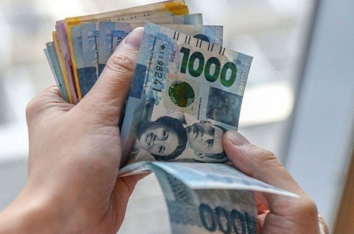 Last-Minute Vote-Buying Spree Seen | OneNews.PH