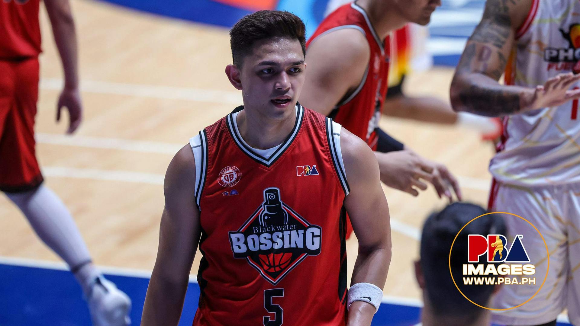 Blackwater out to make final splash in PBA Commissioner