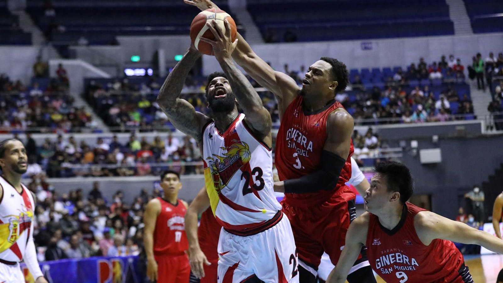 Ginebra outlasts San Miguel on Thompson's game-winner