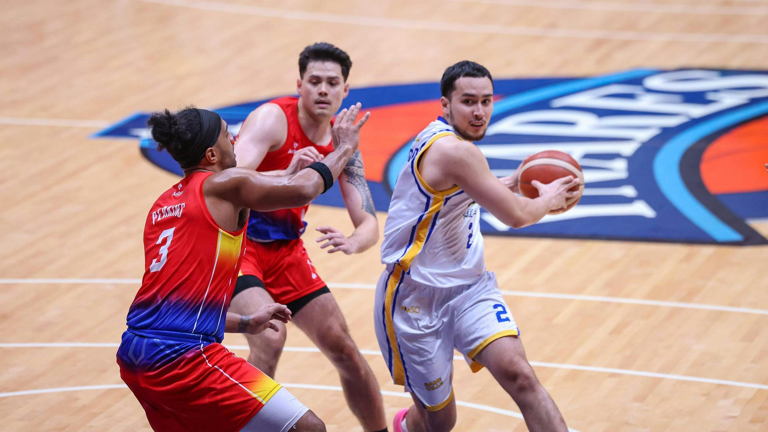 PBA: Magnolia shoos away Phoenix, returns to top spot