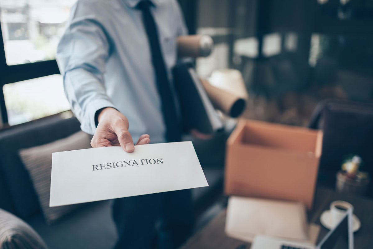 To Resign Or Not To Resign? Here Are 7 Signs It's Time To Quit Your Job |  OneNews.PH