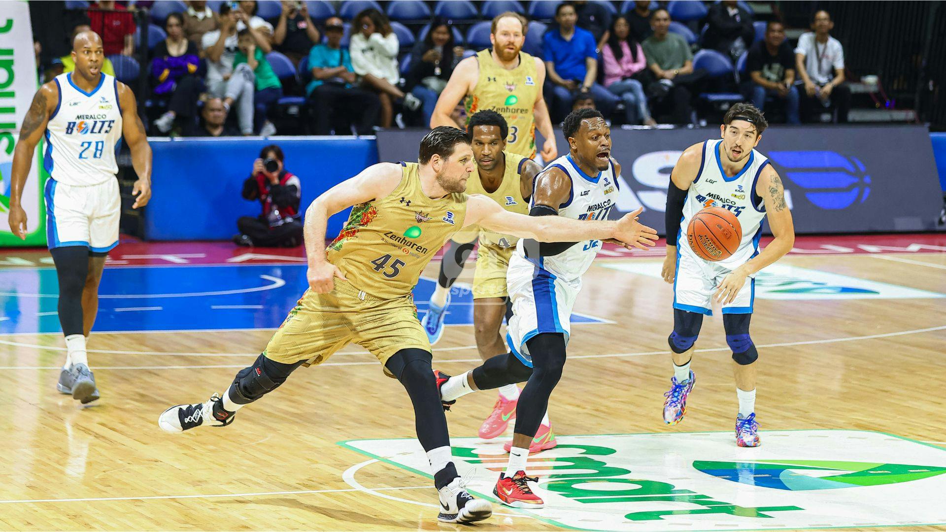 EASL: Ryukyu limits Vahedi, Brownlee in semis-clinching win vs Bolts