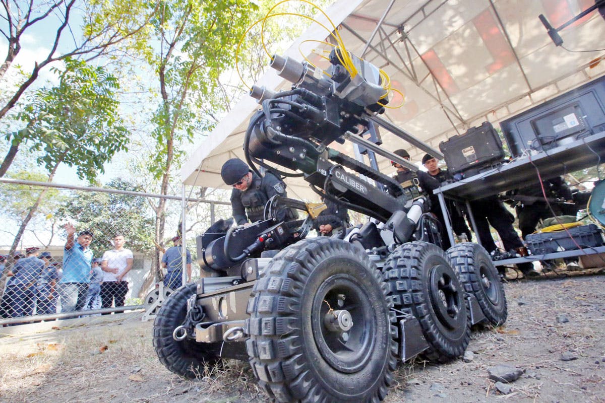 Bomb Threats Hit MM, Luzon Offices, Schools