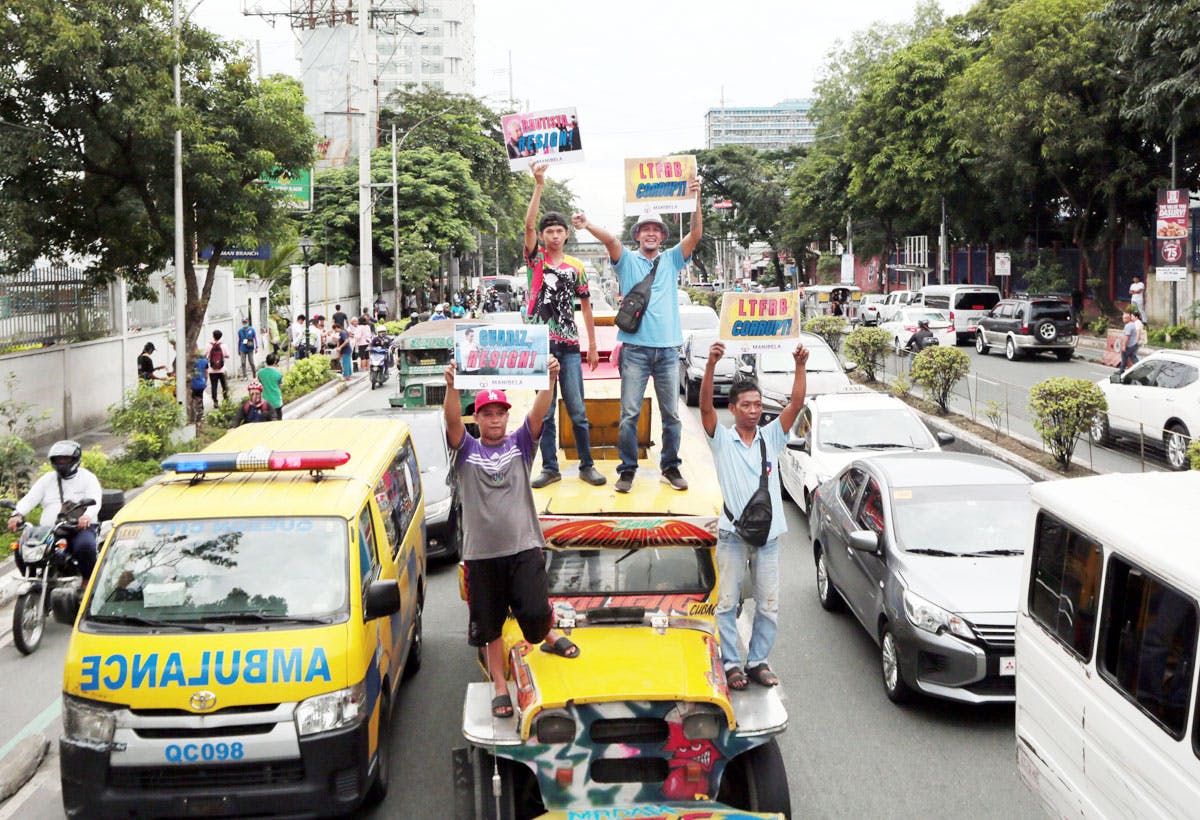 LTFRB Threatens To Cancel Franchise Of Transport Strikers